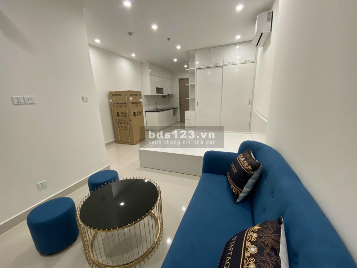 Siêu phẩm căn hộ giá rẻ tại Vinhomes Smart City - căn Studio tầng trung DT 30m2, đủ nội thất giá chỉ 1,2 tỷ