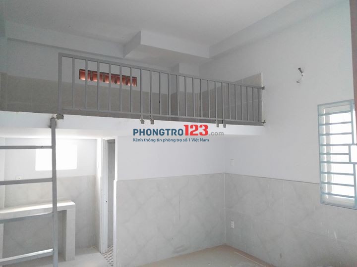  Cho thuê phòng trọ Bùi Đình Túy, Bình Thạnh, DT 25m2, view đẹp, giá 3,9 triệu/tháng