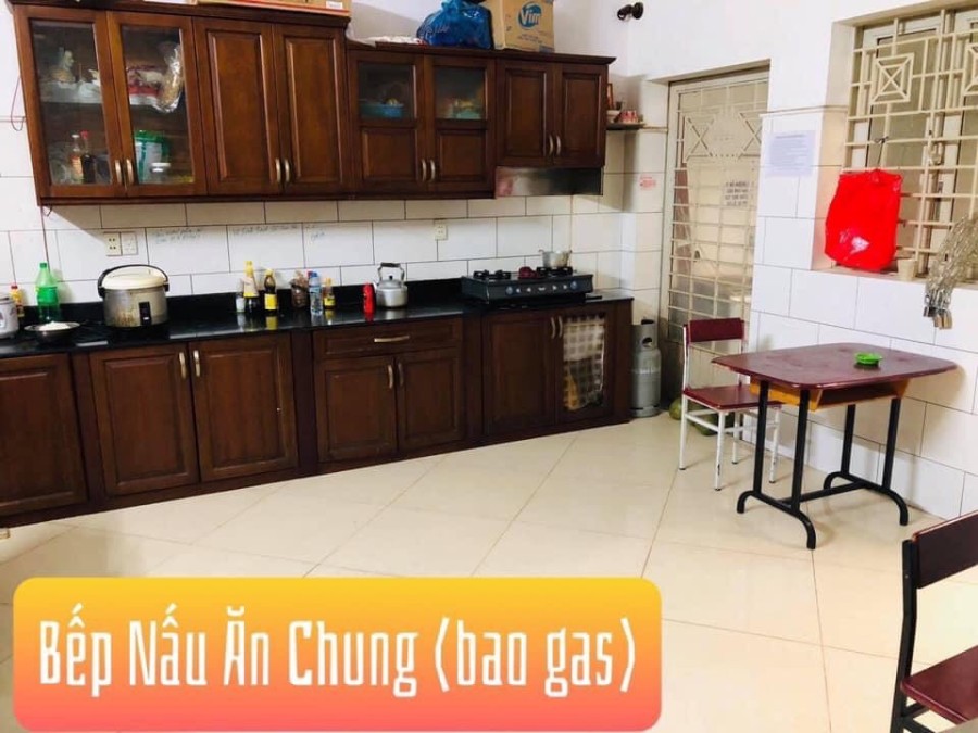 Cho thuê phòng trọ KTX Lê Thị Hồng, Gò Vấp, DT 50m2, đủ tiện nghi, giá 1,1 triệu/tháng