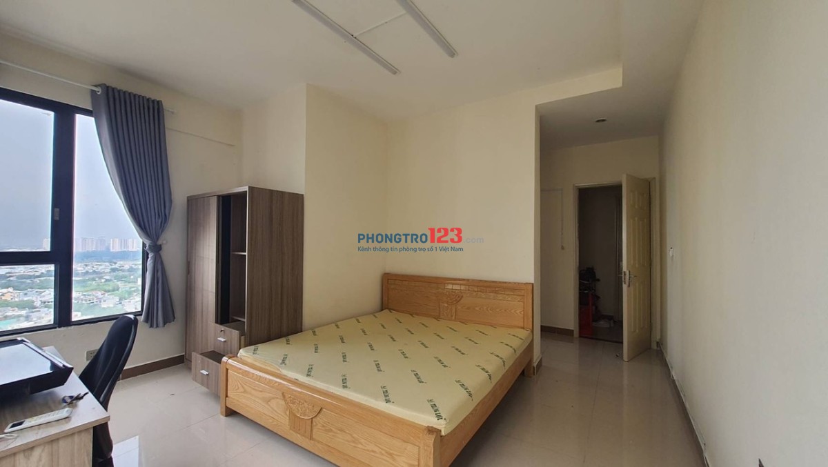  Cho thuê phòng trọ tại Quận 7, DT 22m2, trong chung cư Era Town, giá TL