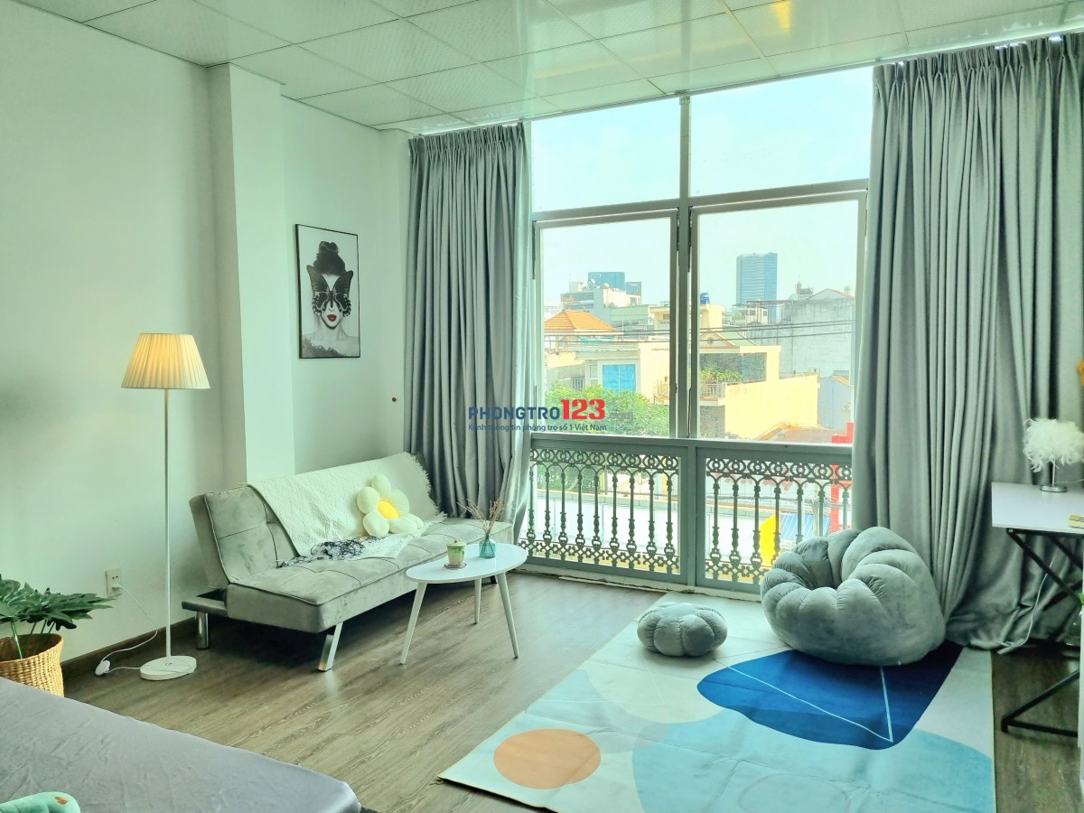 Phòng trọ Nguyễn Thị Thập, DT 35m2, mặt tiền view đẹp, đủ NT, giá 6,5 triệu/tháng