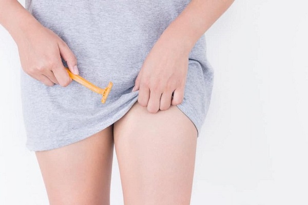 Nữ giới ai cũng nên biết khám phụ khoa có cần cạo lông không?