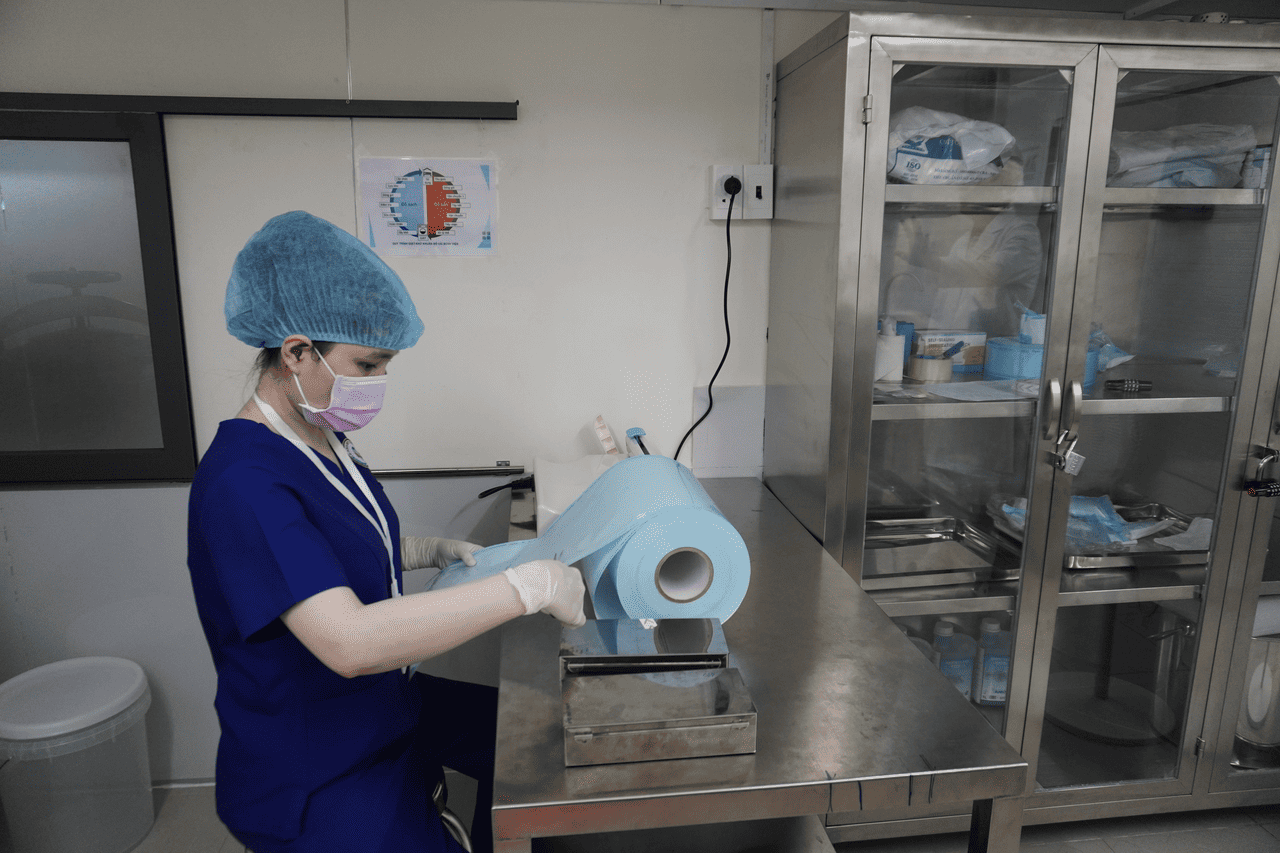 Đ&oacute;ng g&oacute;i hấp dụng cụ