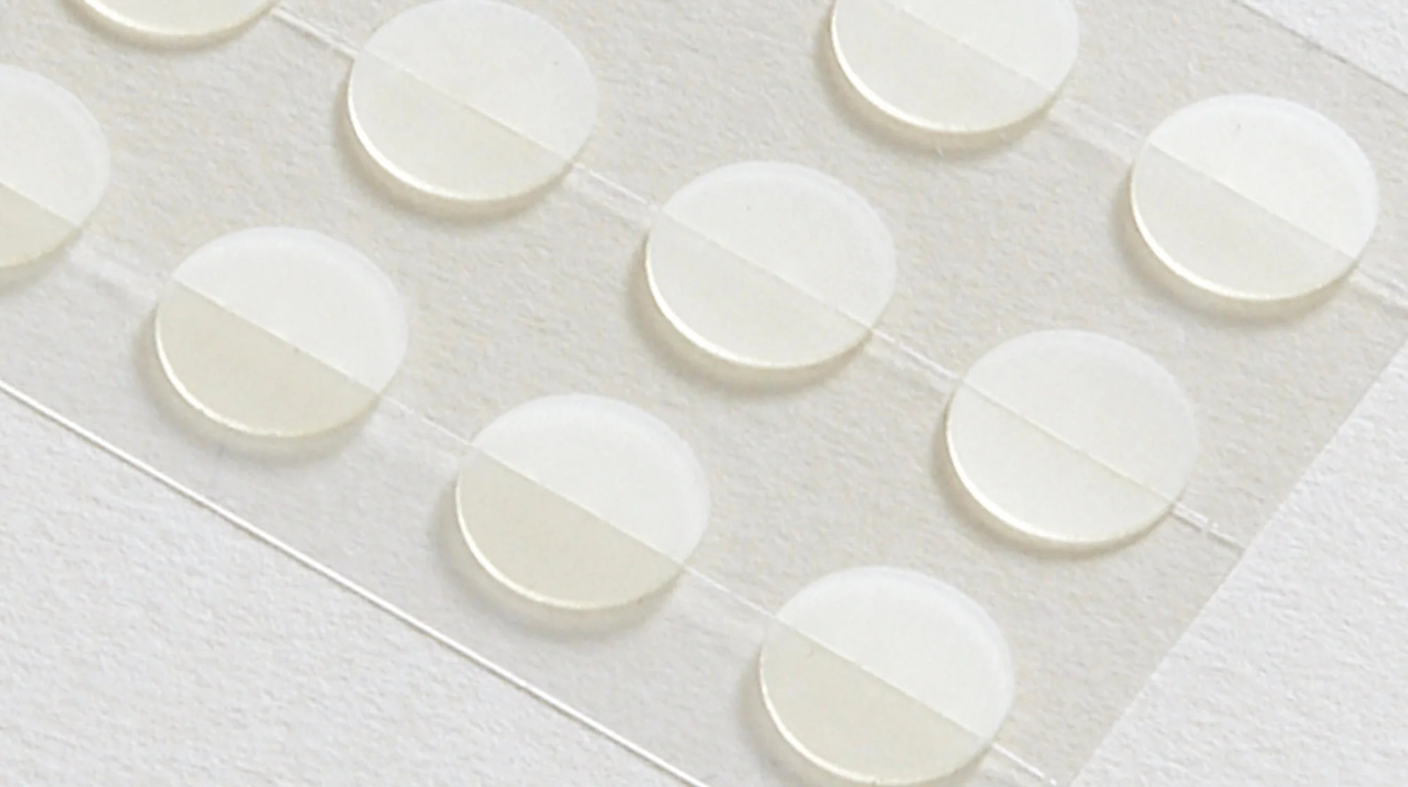 hydrocolloid.jpg Miếng dán mụn hydrocolloid