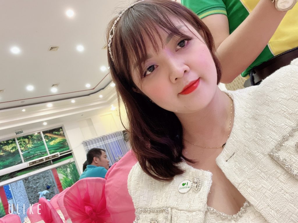 Hà Nguyễn thu nhập 30 triệu hàng tháng nhờ kinh doanh cùng Teela