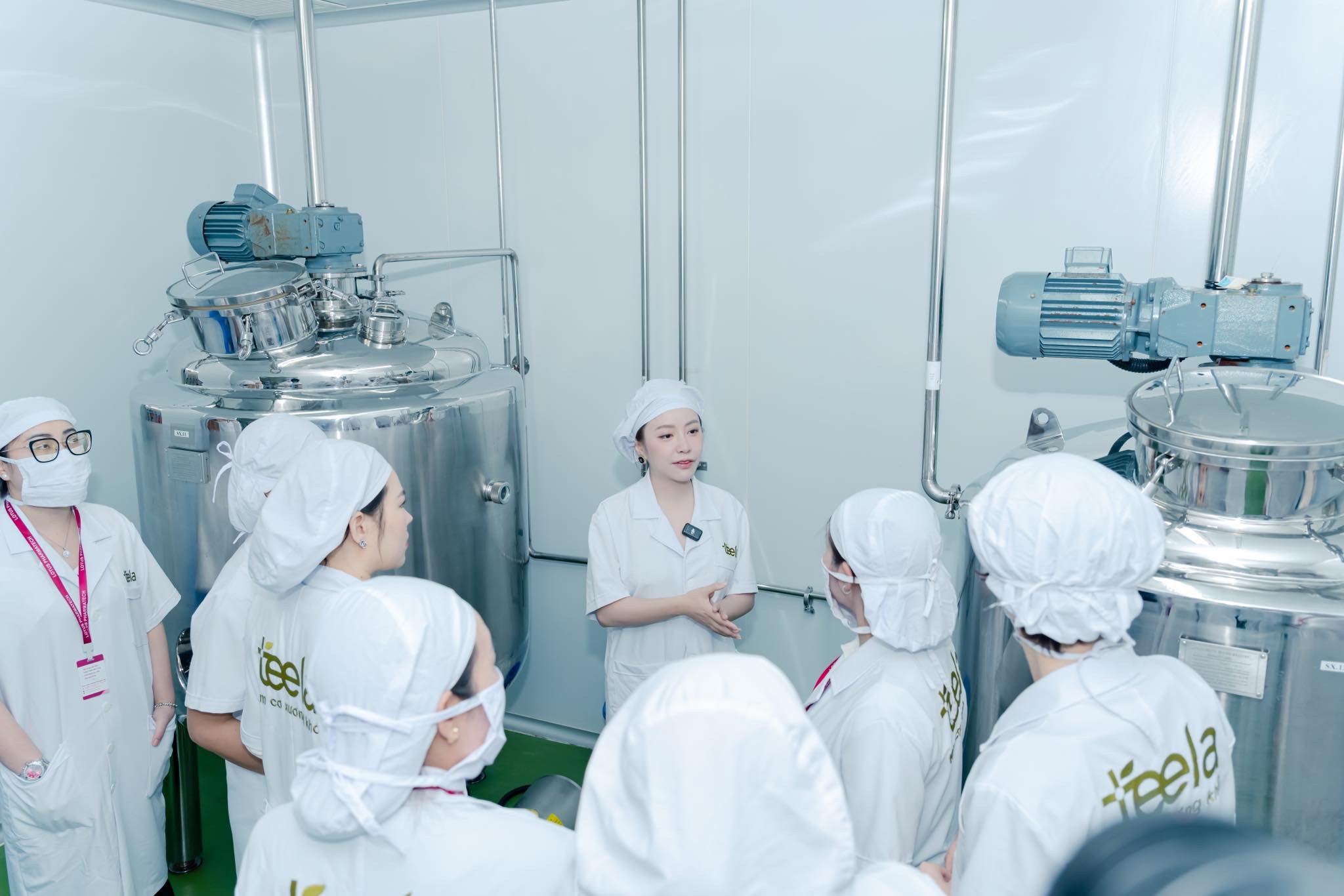 lien-he-nha-may-teela.jpg?v=1