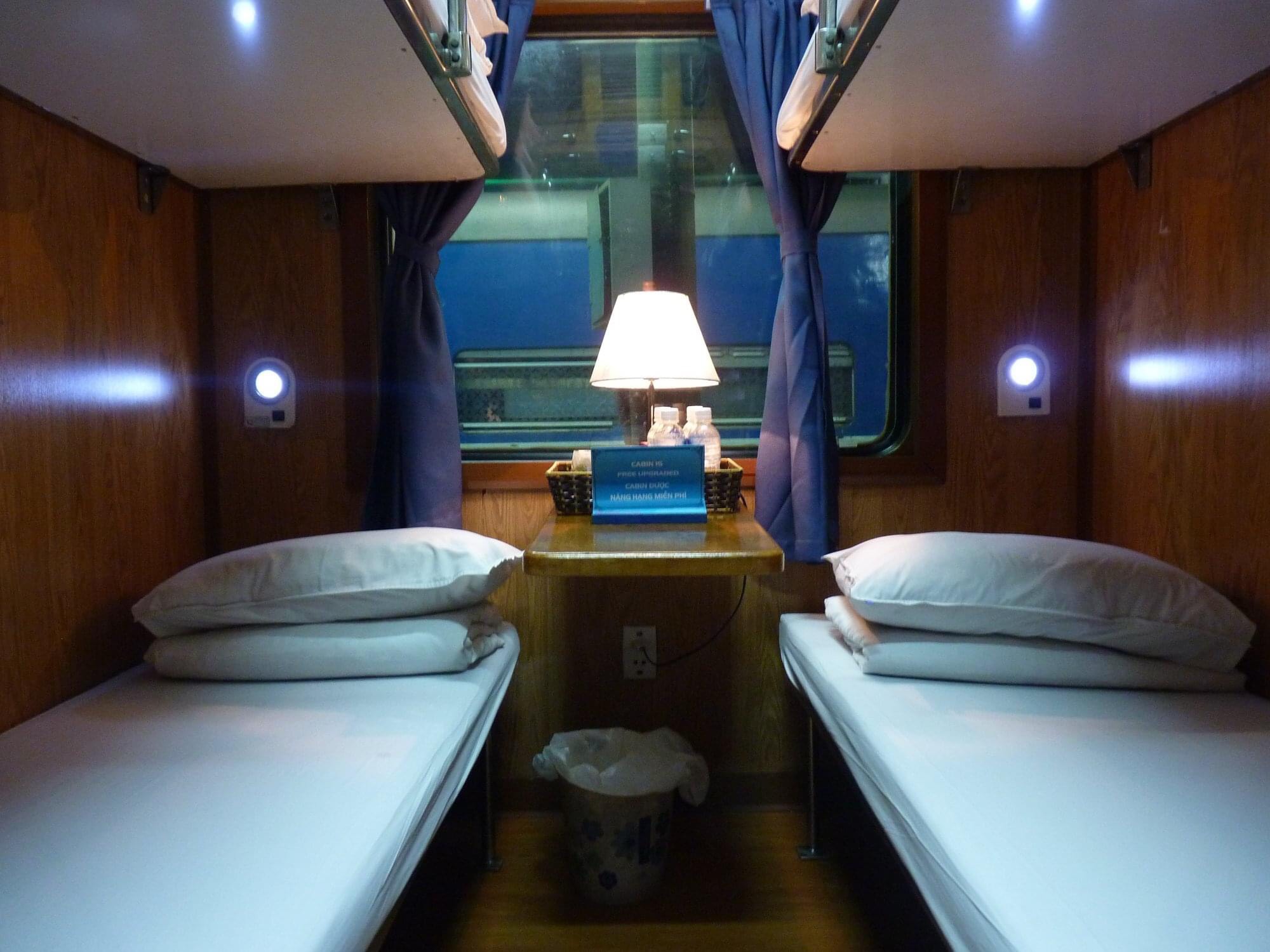 KING SAPA TRAIN DELUXE CABINS (PER BED)