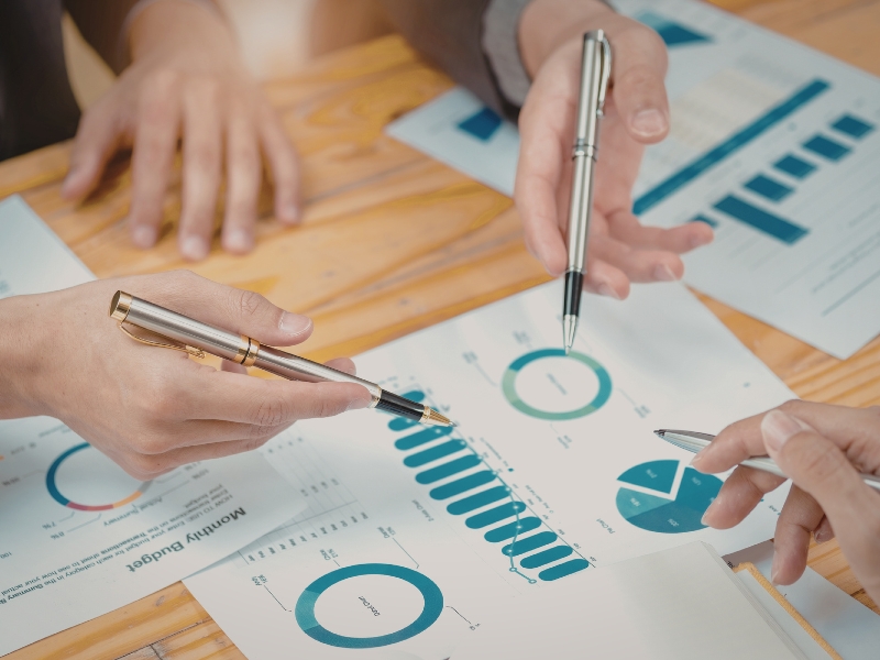 Chuẩn h&oacute;a dữ liệu kh&aacute;ch h&agrave;ng khi đưa v&agrave;o hệ thống CRM Automation