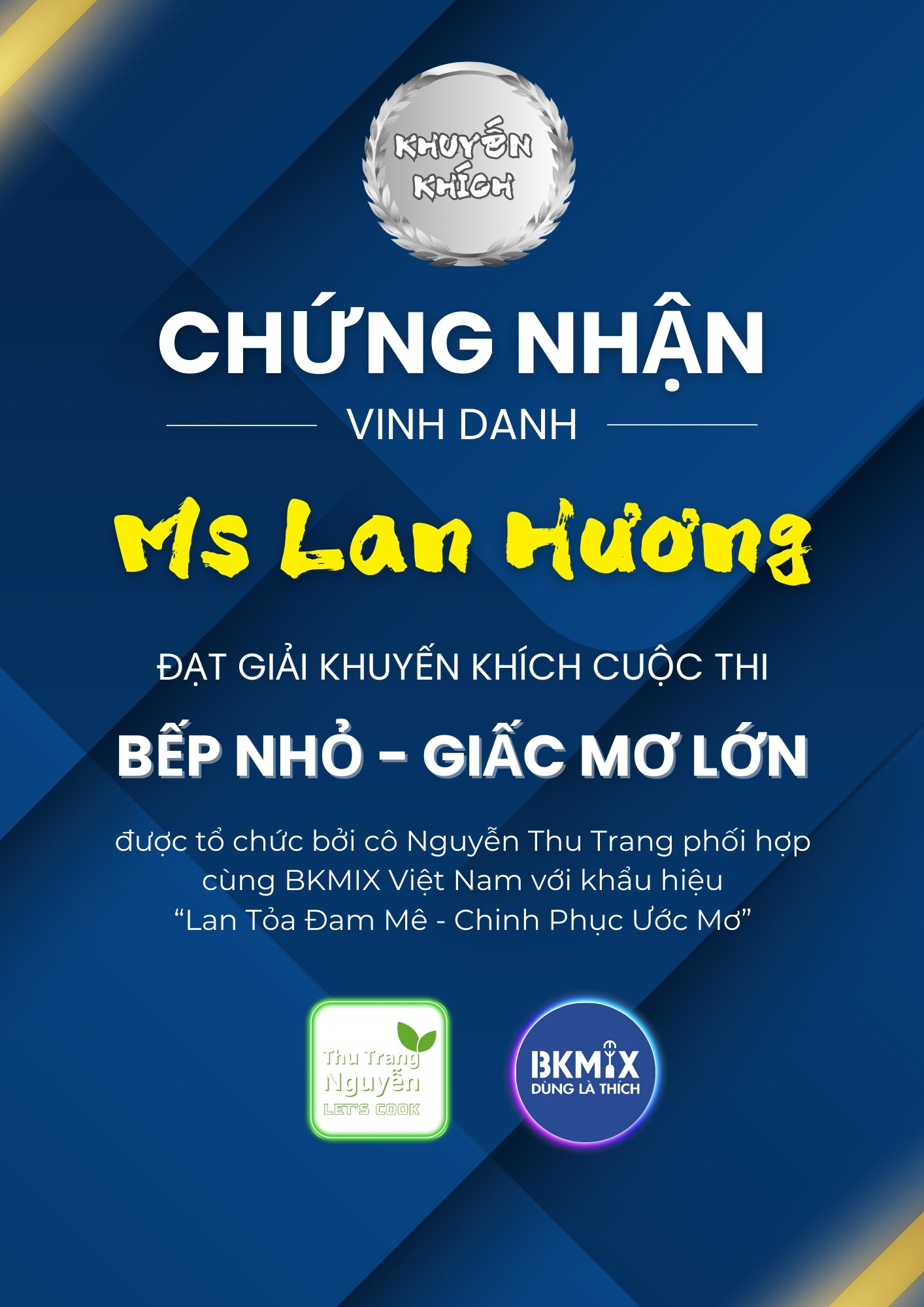 Ms. Lan Hương Ms. Lan Hương