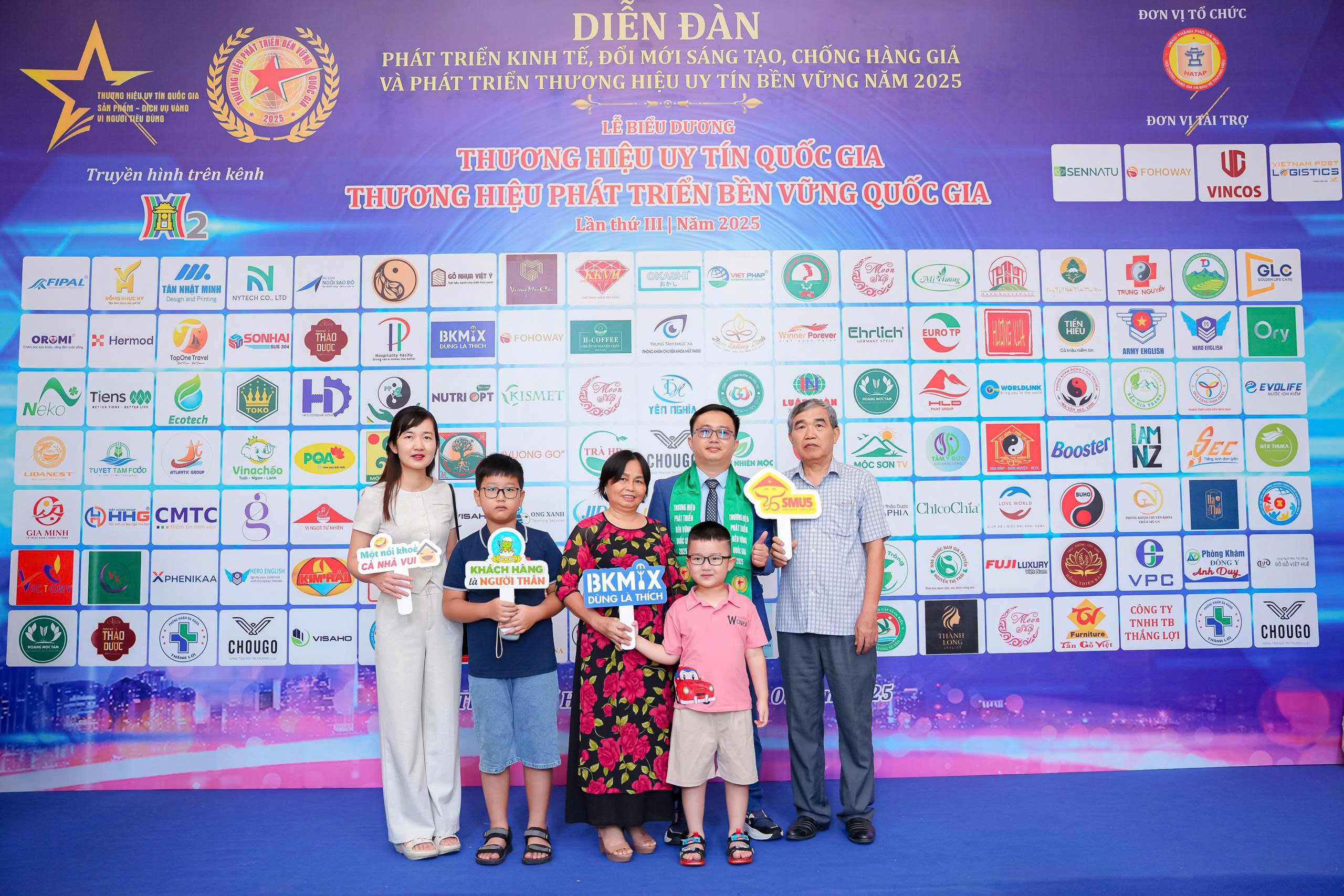 BKMIX tự hào góp phần vào kỷ nguyên vươn mình của dân tộc BKMIX tự hào góp phần vào kỷ nguyên vươn mình của dân tộc