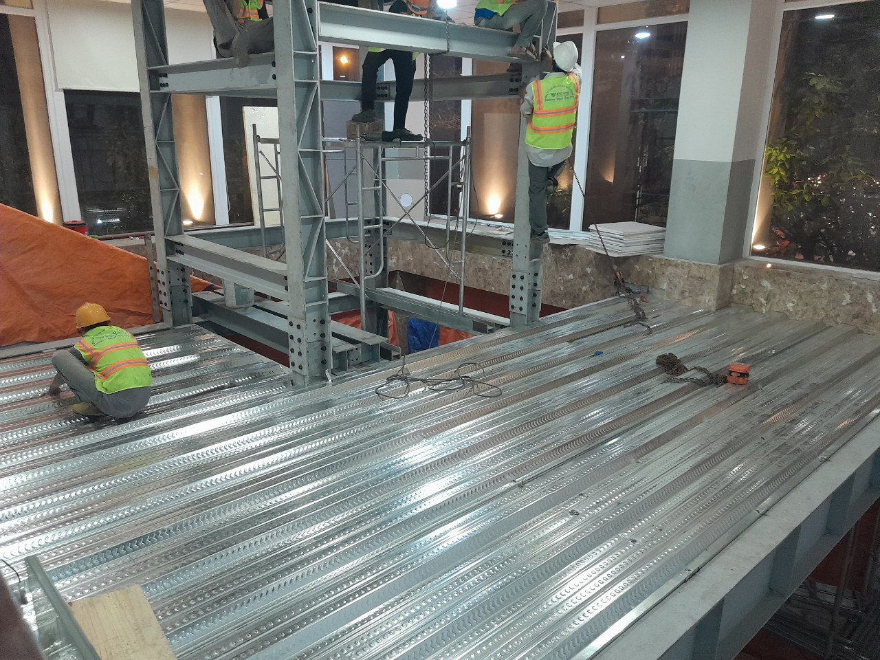 Sửa nhà TPHCM, sửa nhà trọn gói TPHCM, sửa nhà giá rẻ Tp HCM, dịch vụ sửa chữa nhà uy tín TPHCM. L.hệ tư vấn báo giá sửa nhà Wincons Group 0348.111.468